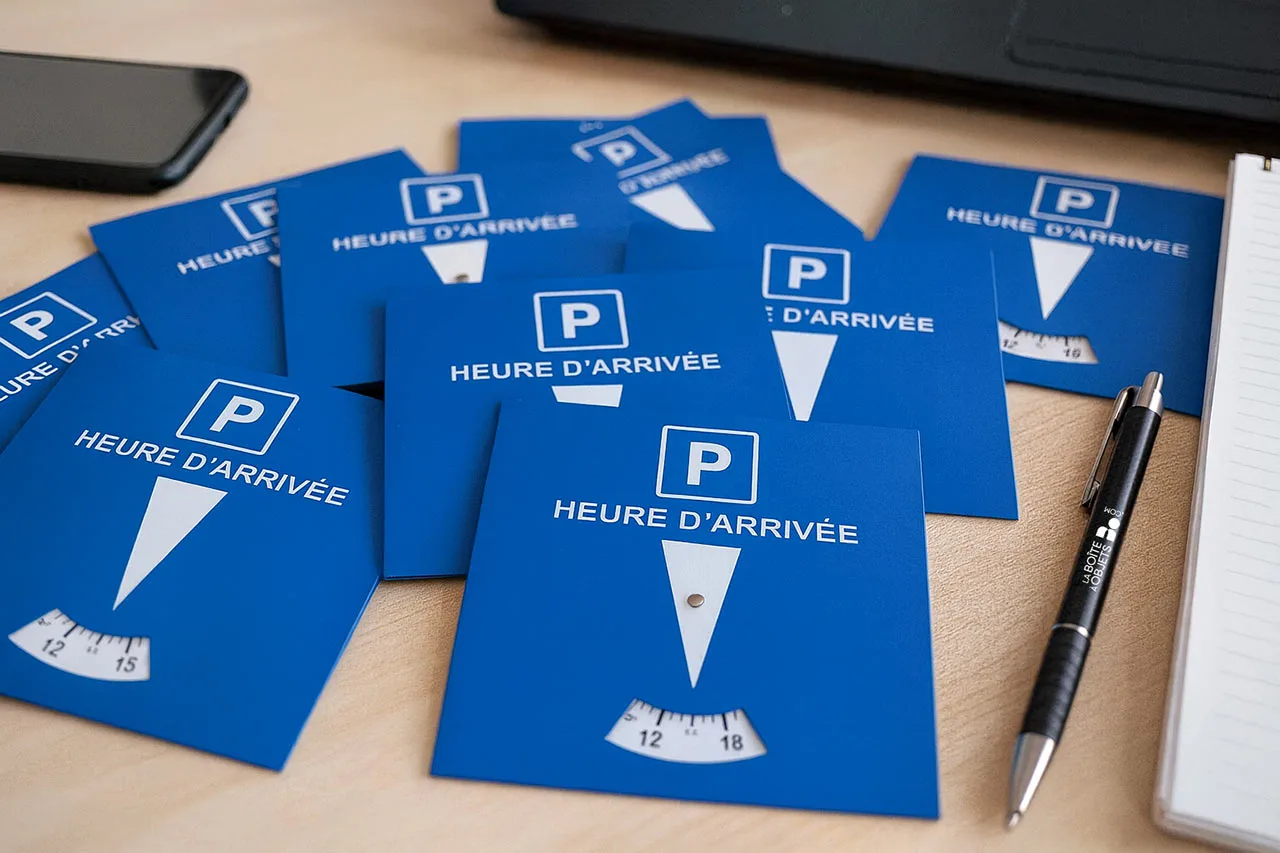 Pourquoi distribuer des disques de stationnement personnalisés ? Pourquoi distribuer des disques de stationnement personnalisés ?