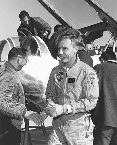 Le pilote d'essai Bruce Peterson